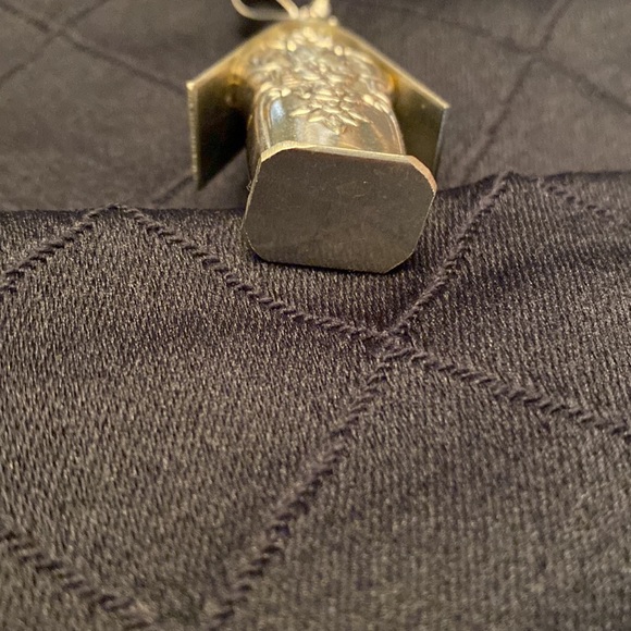 Handmade Birdhouse Pendant, made from vintage Sterling flatware - Picture 5 of 6